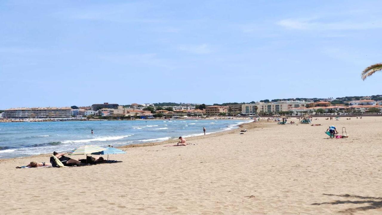 Vacay Apartamento Costamar, A Pasos De La Playa En Costa Brava , L'Escala Exterior photo
